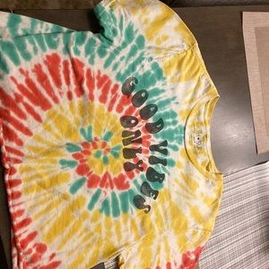 Tie-dye good vibe crop top
